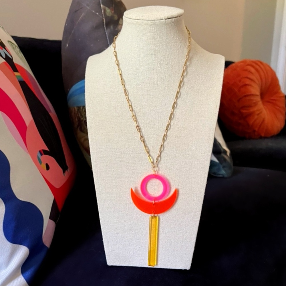 Color Splash Pendant - Picture 3 of 5